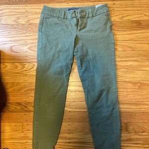 Old Navy Pixie capris